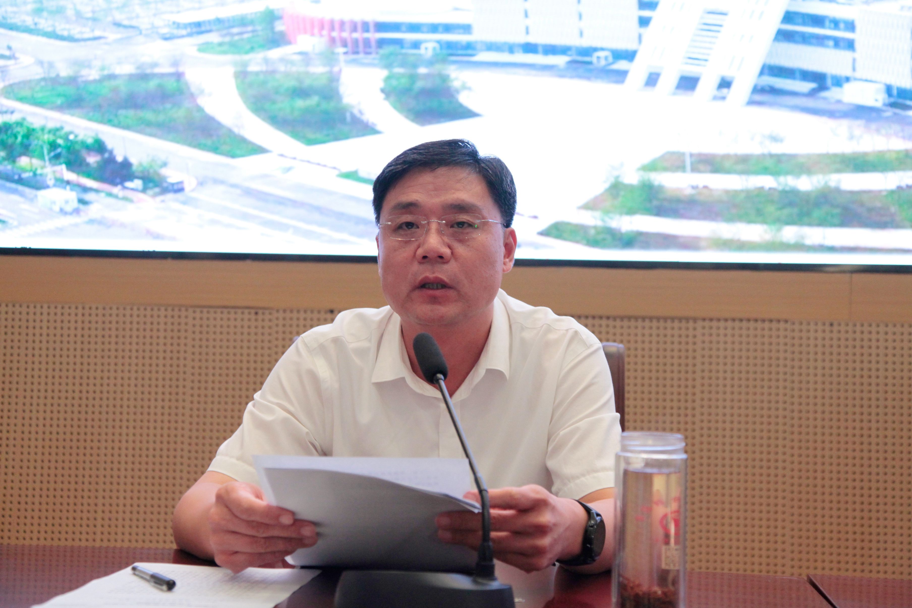1党委书记肖春祥讲廉政课_副本.jpg 1党委书记肖春祥讲廉政课_副本.jpg