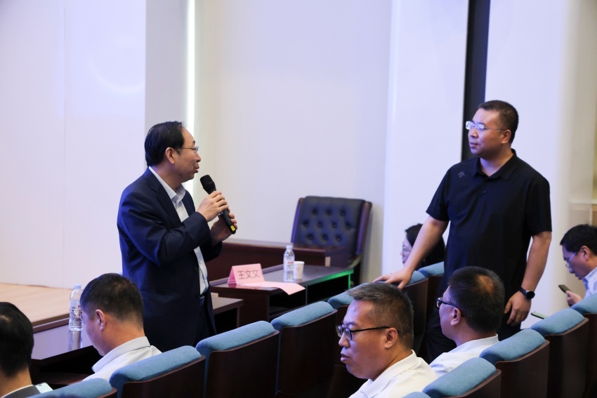 省医学会科研会_11.jpg 省医学会科研会_11.jpg